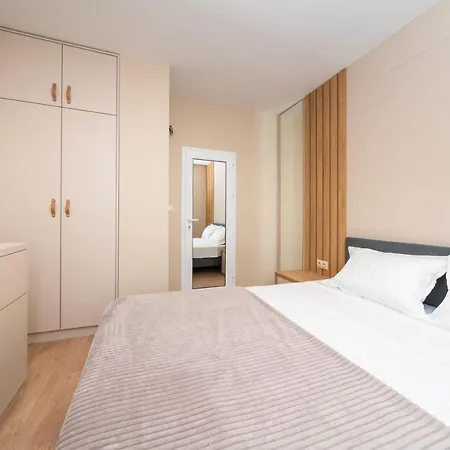 Modern Maisonette - 2 Bedrooms - Terrace - Vitosha View Apartman