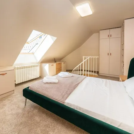 Lägenhet Modern Maisonette - 2 Bedrooms - Terrace - Vitosha View