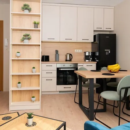 Modern Maisonette - 2 Bedrooms - Terrace - Vitosha View Apartamento