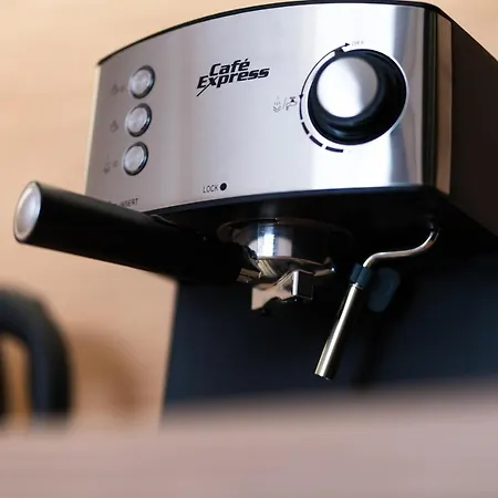 Modern Maisonette - 2 Bedrooms - Terrace - Vitosha View Апартамент София